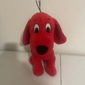 Clifford The Big Red Dog Plush Toy 12" Kohls Cares Soft Cuddly Stuffed Animal Fo